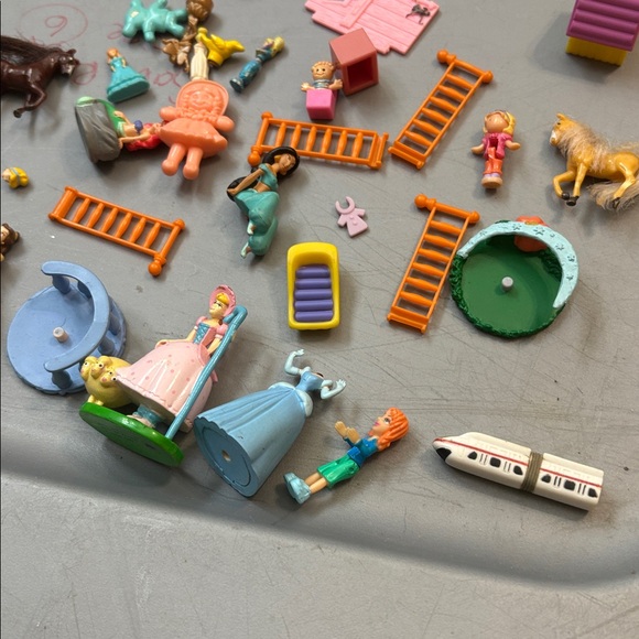 Misc. lot of Polly Pocket bits and pieces - Picture 3 of 4
